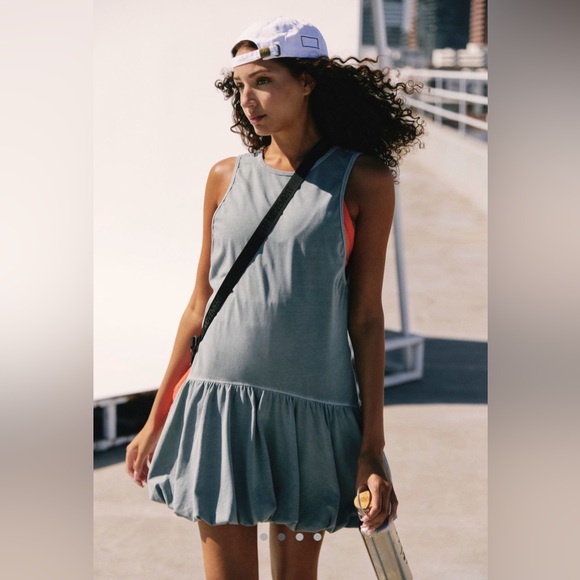 Free People Movement Hot Shot Bubble Set in Summer Storm Blue size small - Picture 2 of 8